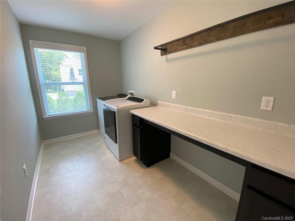 5046 Stonehill Lane Matthews NC 28104