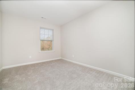 11033 Ardglass Court Charlotte NC 28213