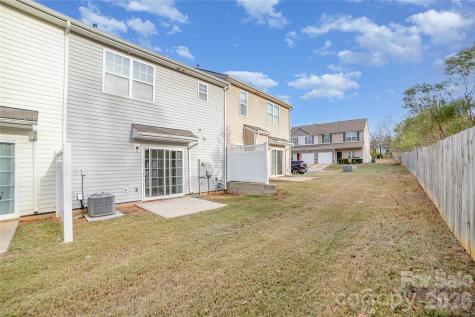 11033 Ardglass Court Charlotte NC 28213