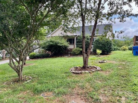 19 Broadview Drive Asheville NC 28803