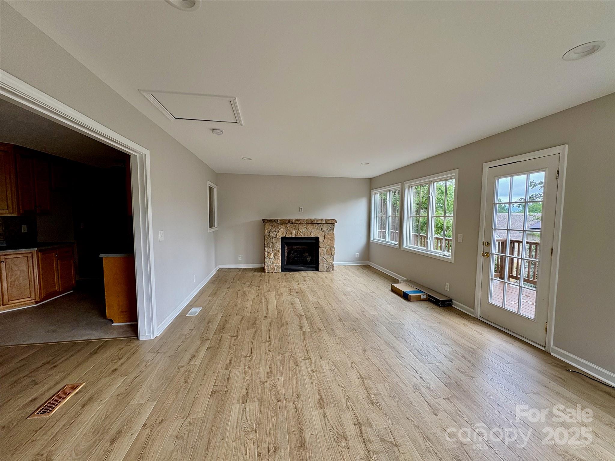 19 Broadview Drive Asheville NC 28803