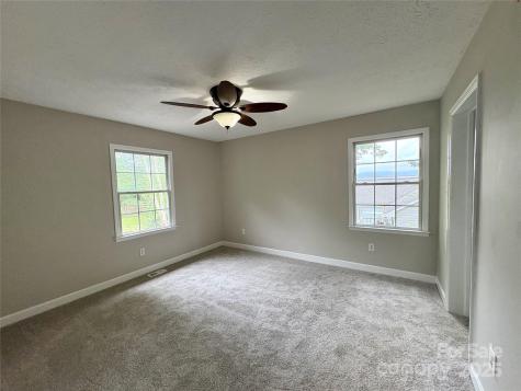 19 Broadview Drive Asheville NC 28803