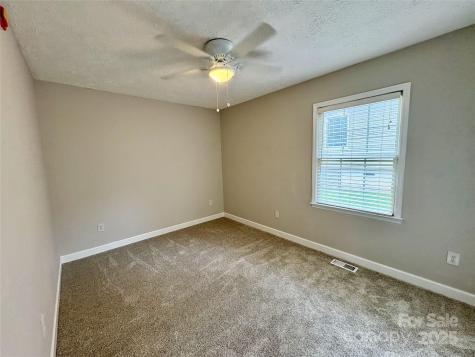 19 Broadview Drive Asheville NC 28803