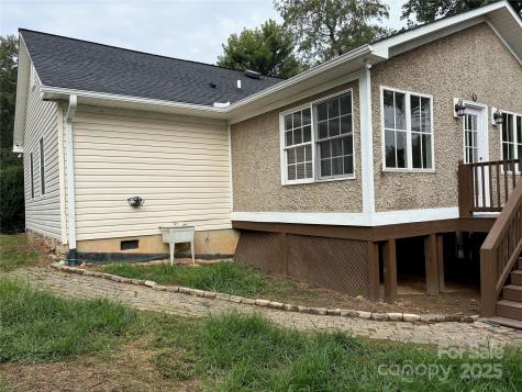 19 Broadview Drive Asheville NC 28803