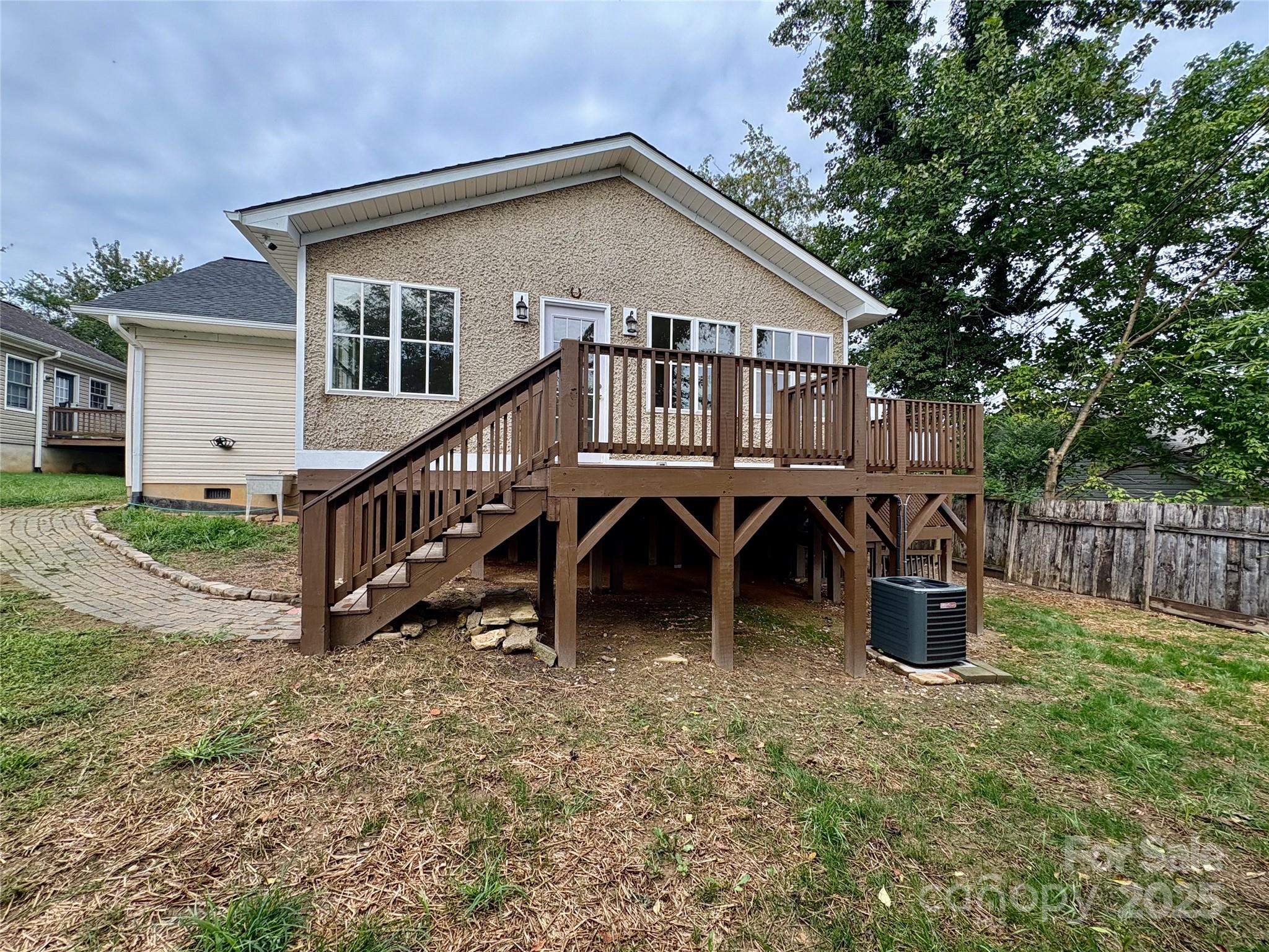 19 Broadview Drive Asheville NC 28803