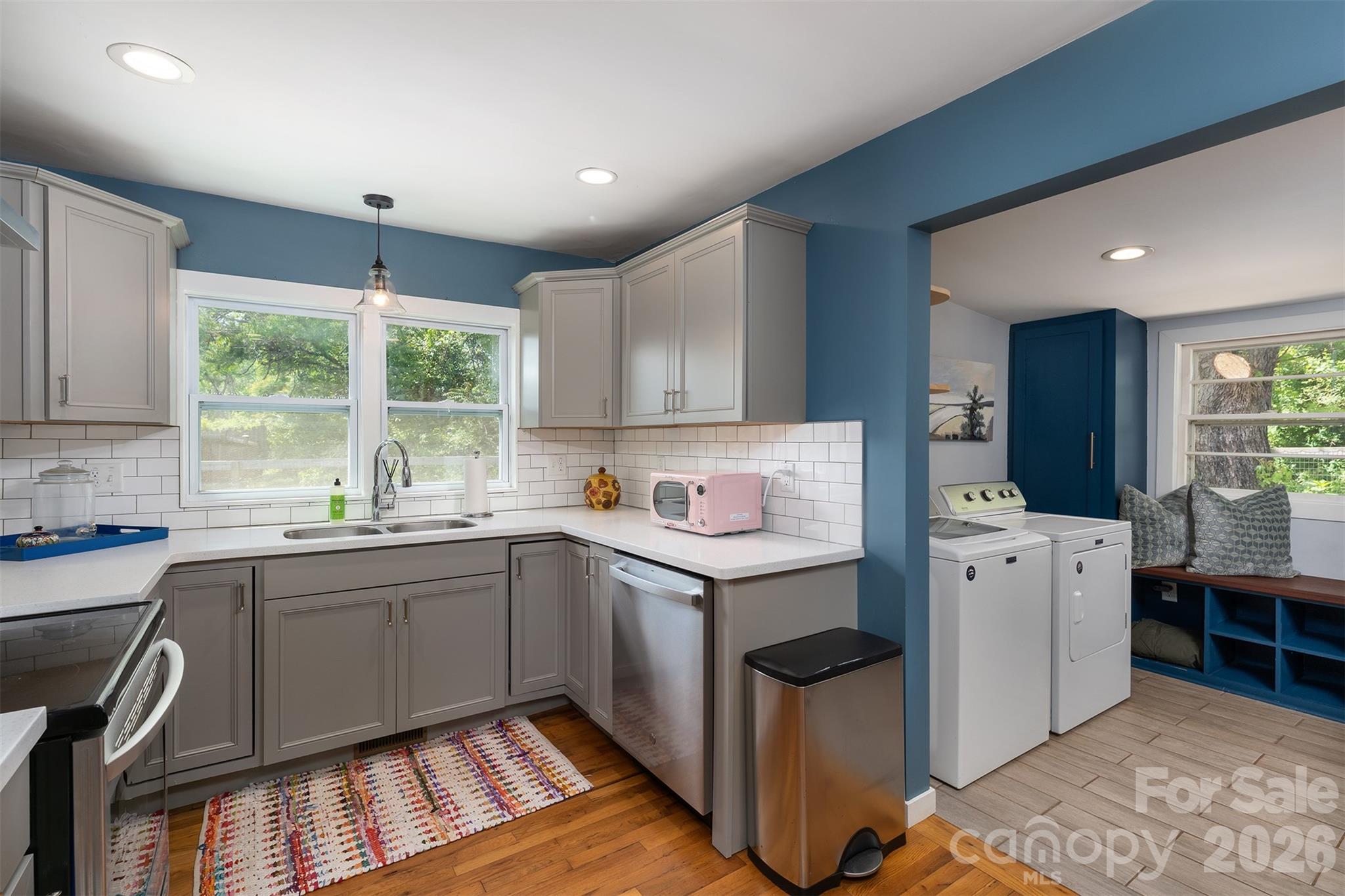 477 Emma Road Asheville NC 28806