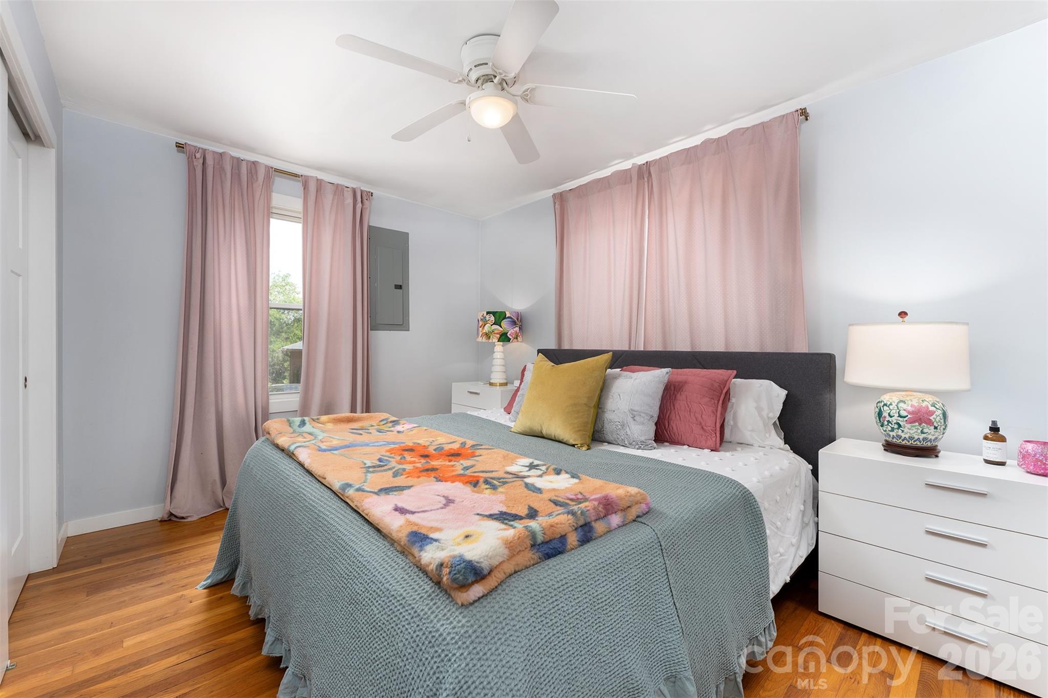 477 Emma Road Asheville NC 28806