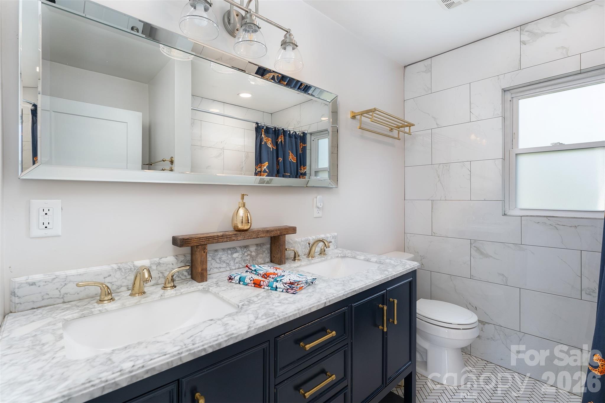 477 Emma Road Asheville NC 28806