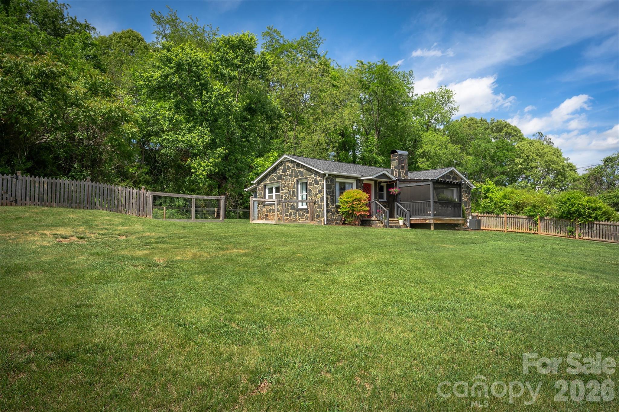 477 Emma Road Asheville NC 28806