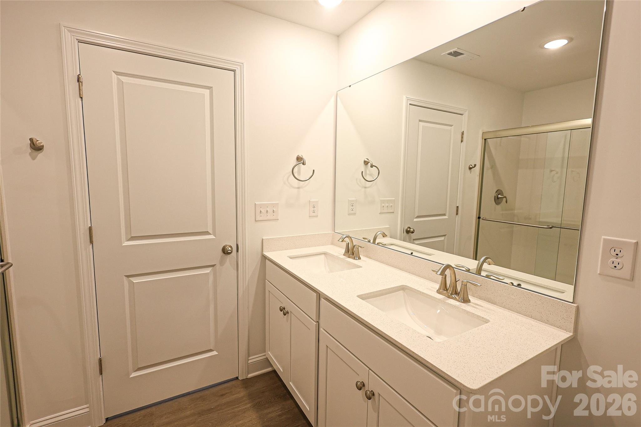 4994 Twin River Drive Denver NC 28037