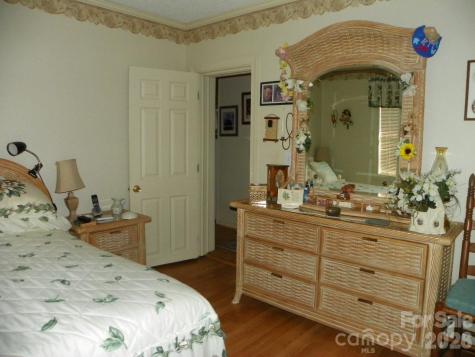 133 Pier Avenue New London NC 28127