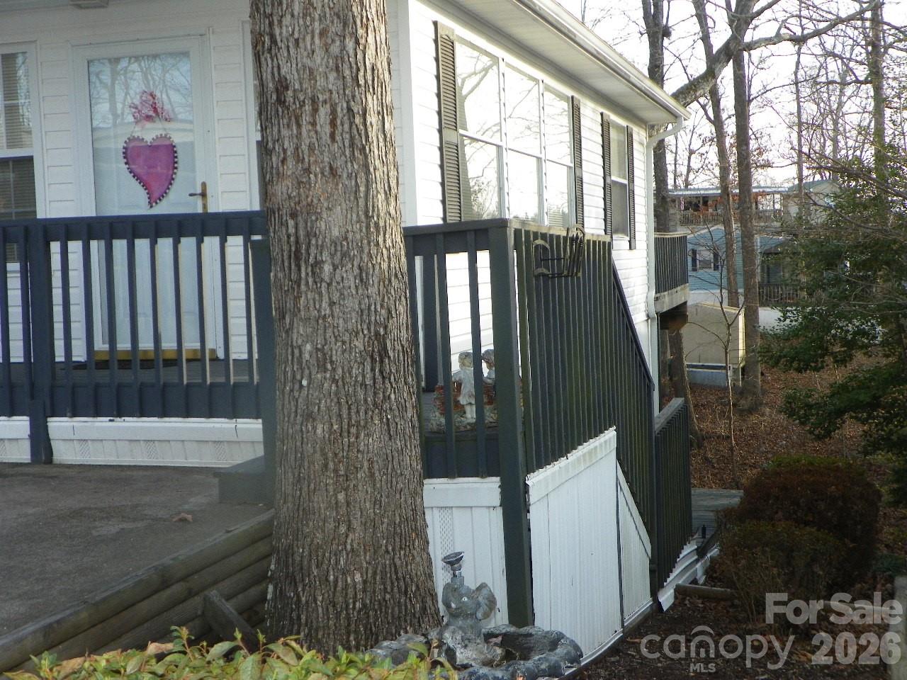 133 Pier Avenue New London NC 28127
