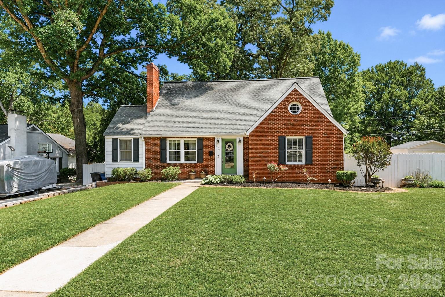 820 Woodland Road Statesville NC 28677