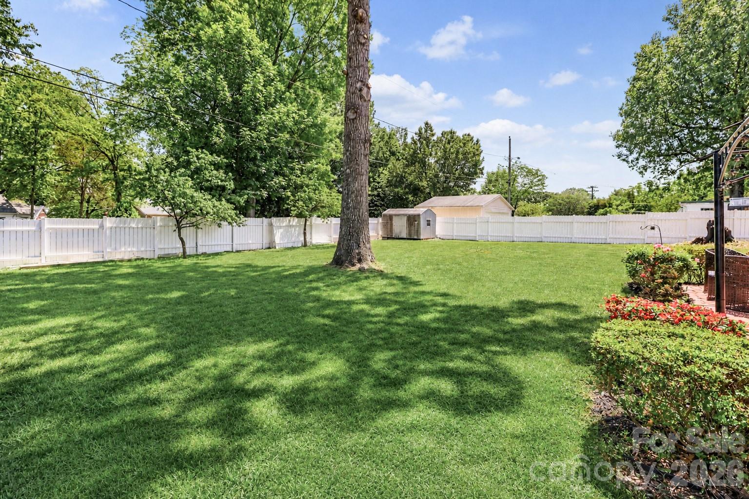 820 Woodland Road Statesville NC 28677