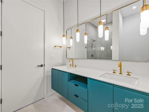 502 Wilma Dykeman Trail Asheville NC 28804