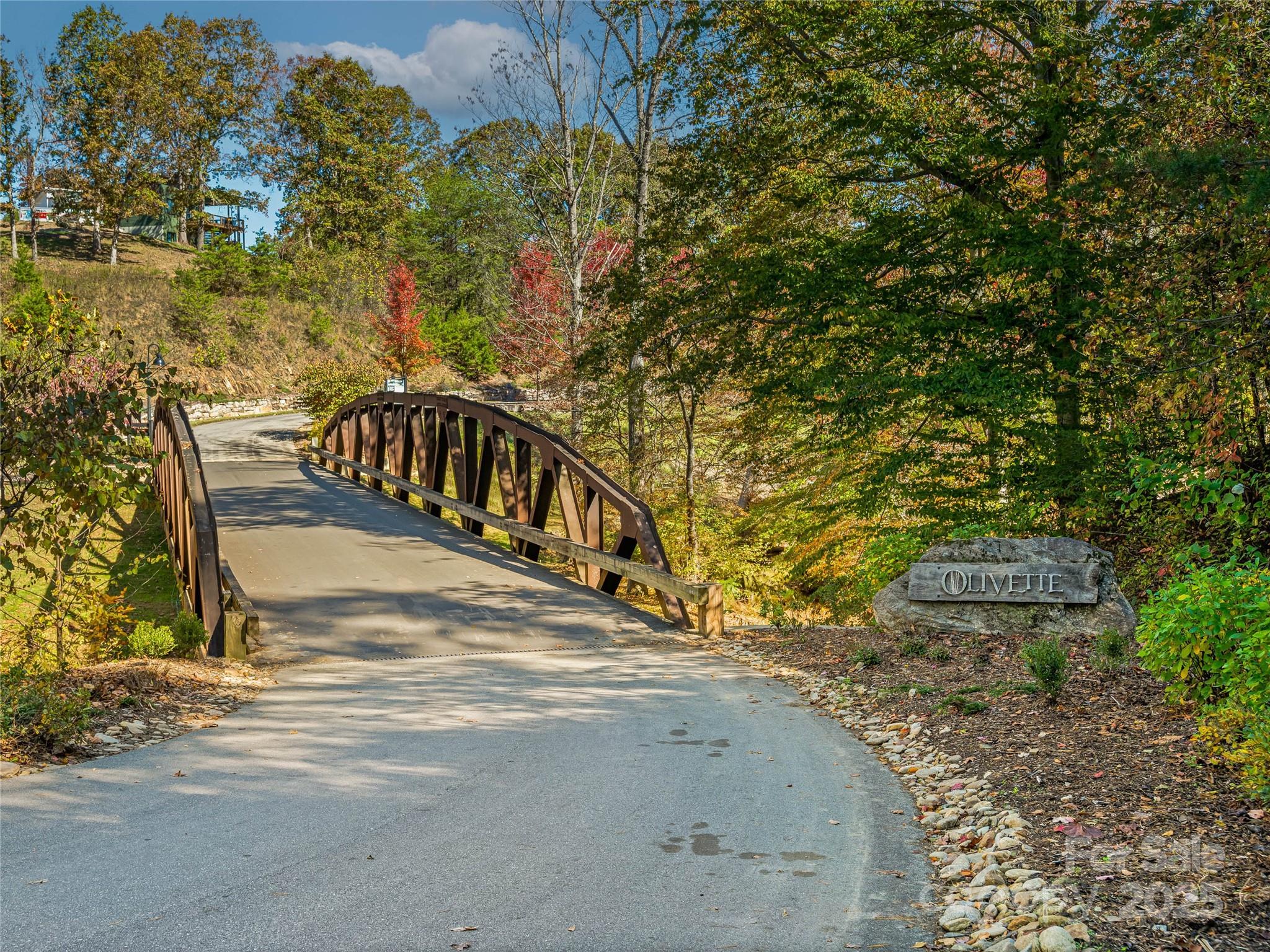 502 Wilma Dykeman Trail Asheville NC 28804