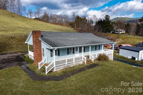7215 Highway 421 Highway N Vilas NC 28692