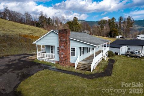 7215 Highway 421 Highway N Vilas NC 28692