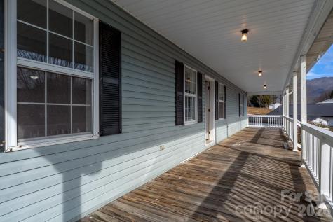 7215 Highway 421 Highway N Vilas NC 28692