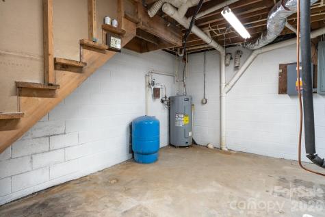 7215 Highway 421 Highway N Vilas NC 28692