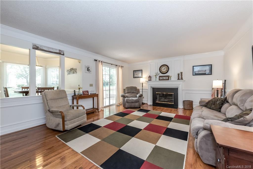 7114 Kinsmore Lane Charlotte NC 28269