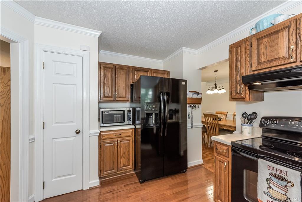 7114 Kinsmore Lane Charlotte NC 28269