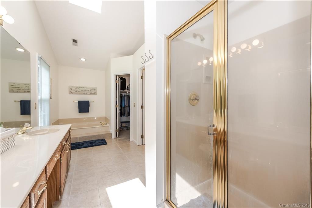 7114 Kinsmore Lane Charlotte NC 28269