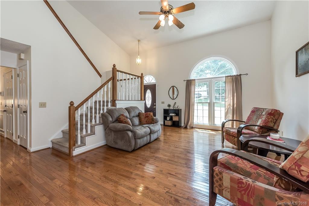 7114 Kinsmore Lane Charlotte NC 28269