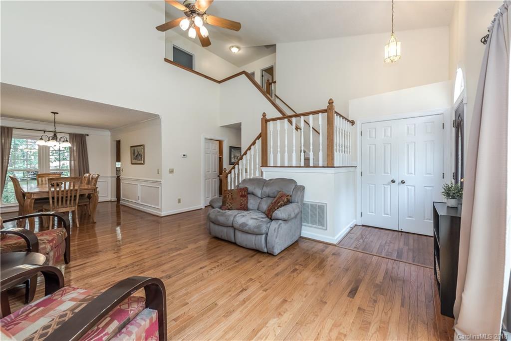 7114 Kinsmore Lane Charlotte NC 28269