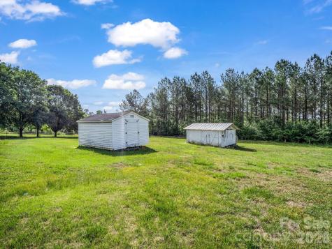 271 Old Ballpark Road Forest City NC 28043