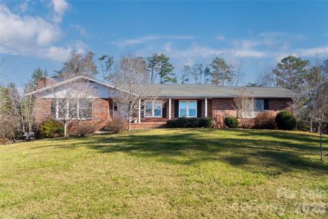 15 Lackey Lane Asheville NC 28804