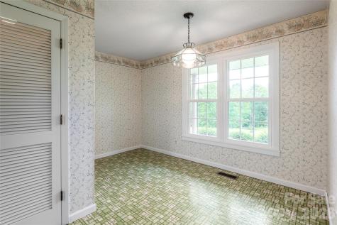 15 Lackey Lane Asheville NC 28804