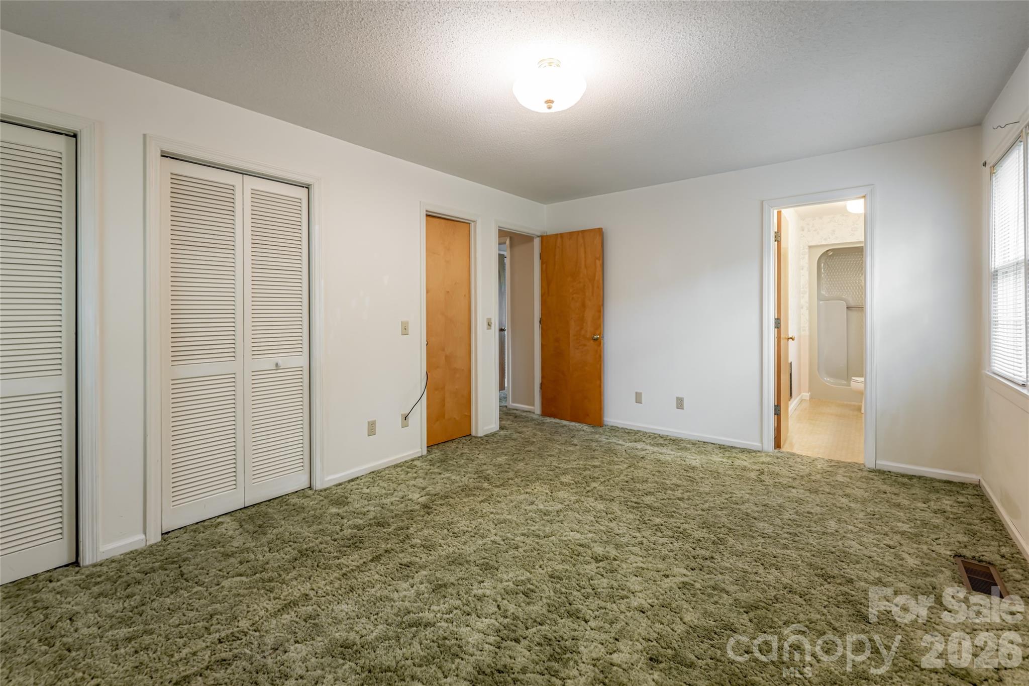 15 Lackey Lane Asheville NC 28804