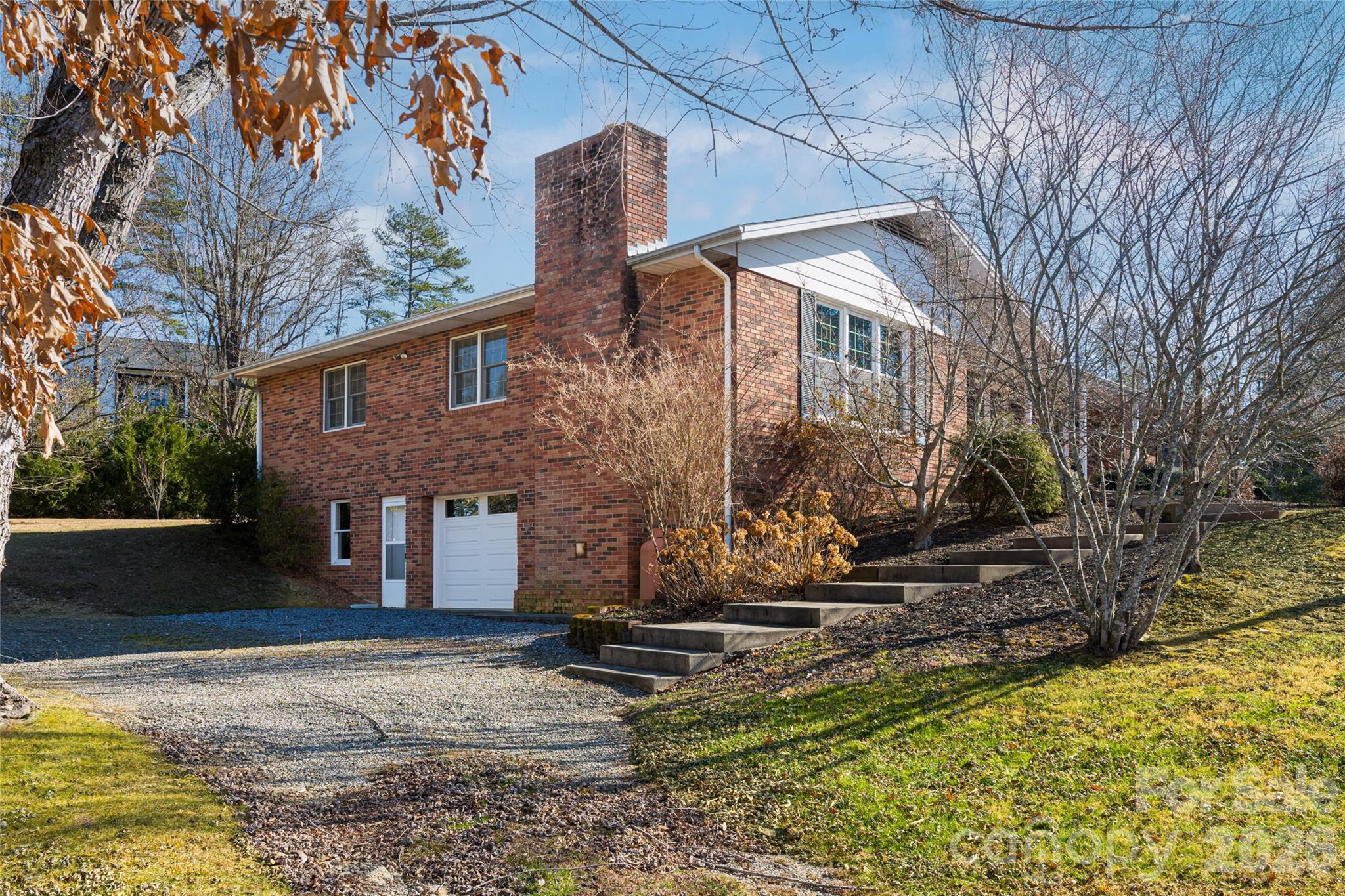 15 Lackey Lane Asheville NC 28804