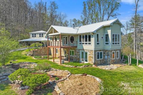 310 Burr Ridge Marshall NC 28753