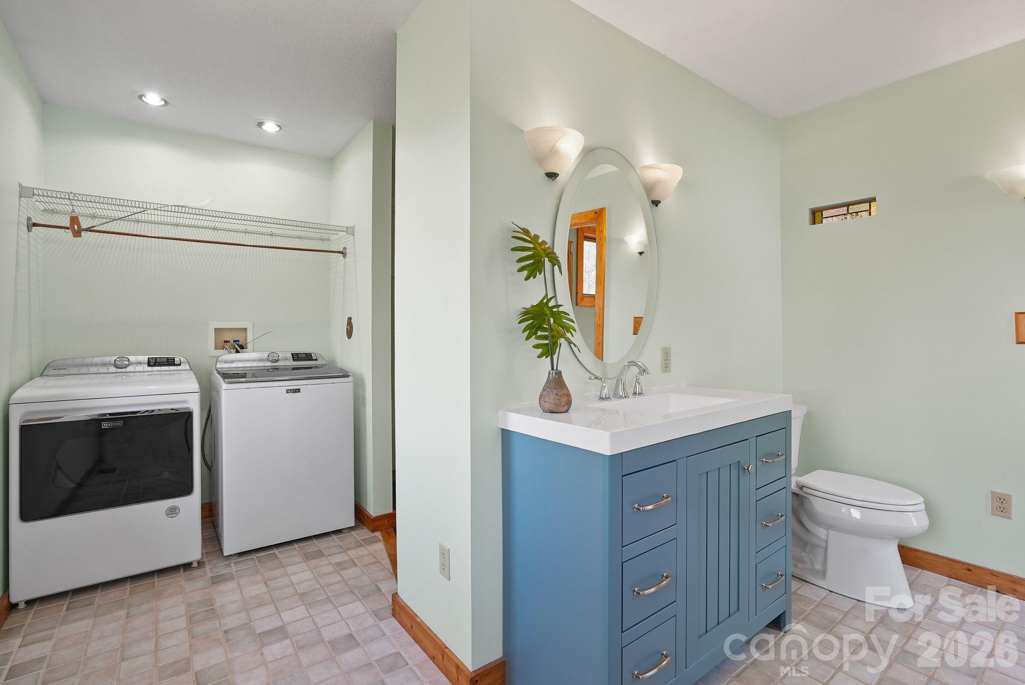 310 Burr Ridge Marshall NC 28753
