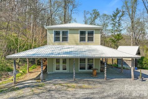 310 Burr Ridge Marshall NC 28753