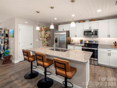14 Avena Street Black Mountain NC 28711