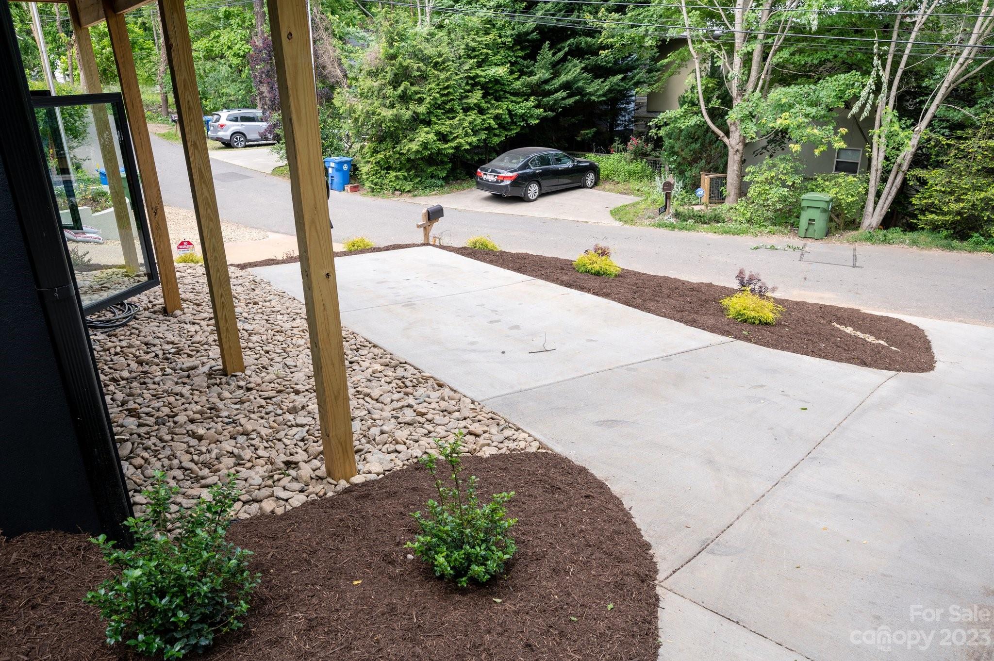 104 Deaver Street Asheville NC 28806