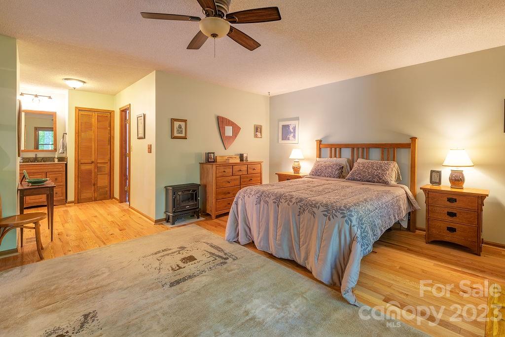 18 Brandywine Lane Asheville NC 28805