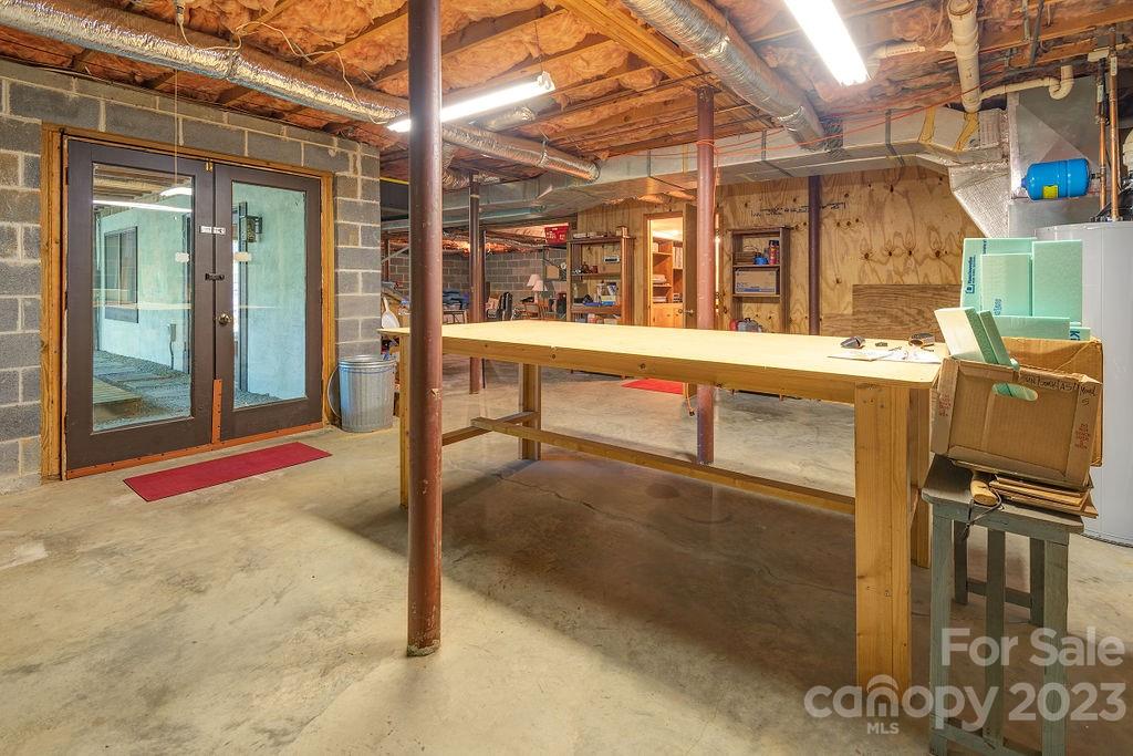 18 Brandywine Lane Asheville NC 28805