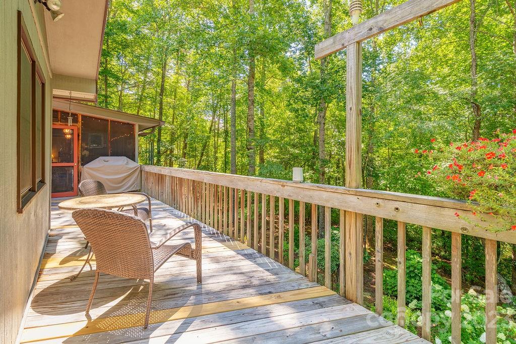 18 Brandywine Lane Asheville NC 28805