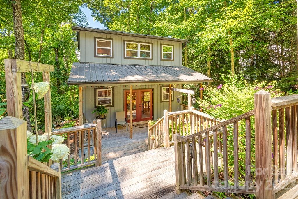 18 Brandywine Lane Asheville NC 28805