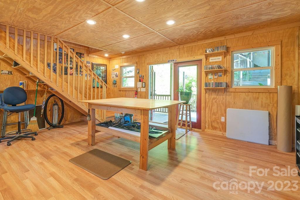 18 Brandywine Lane Asheville NC 28805