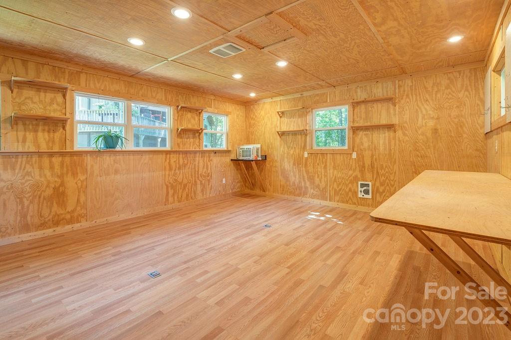 18 Brandywine Lane Asheville NC 28805