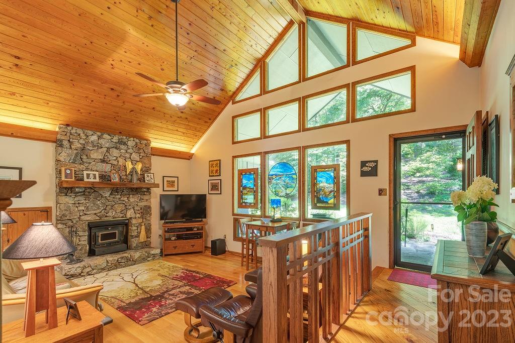 18 Brandywine Lane Asheville NC 28805