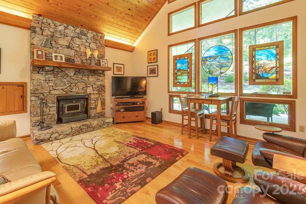 18 Brandywine Lane Asheville NC 28805