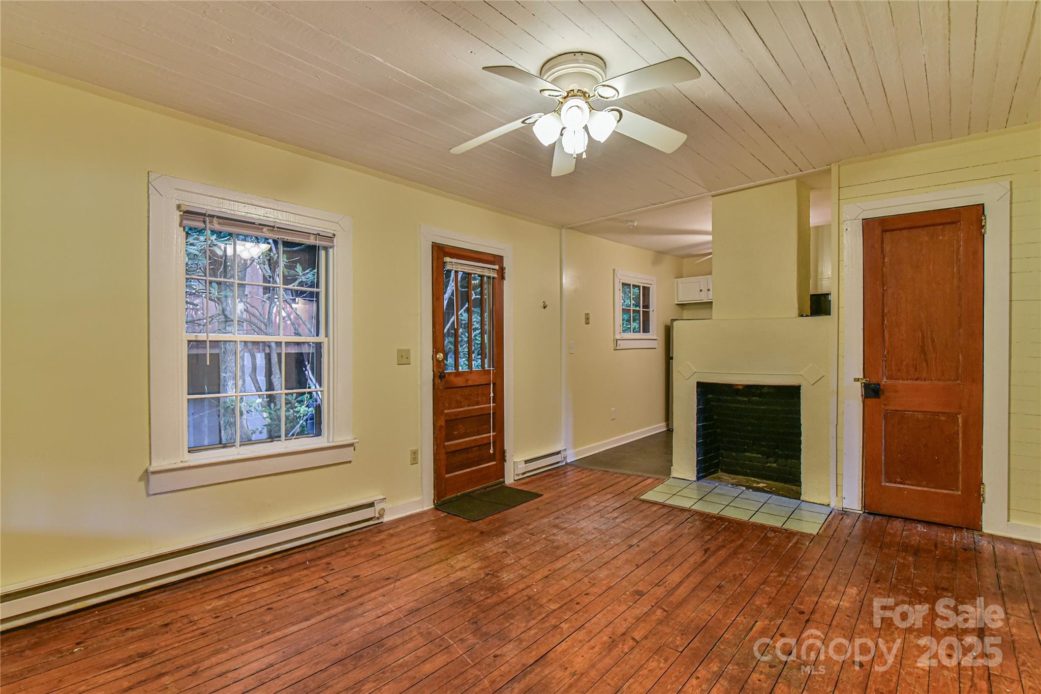 328 Texas Road Montreat NC 28757