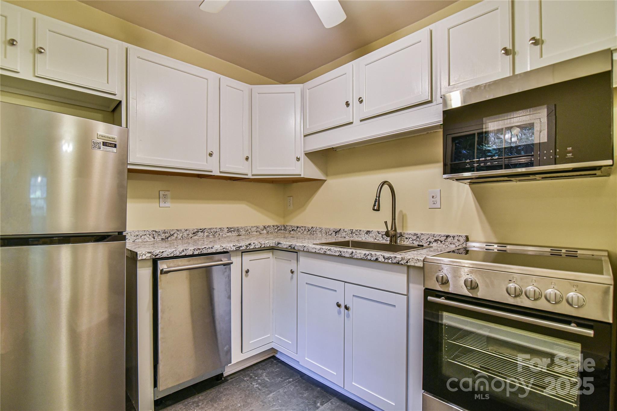 328 Texas Road Montreat NC 28757