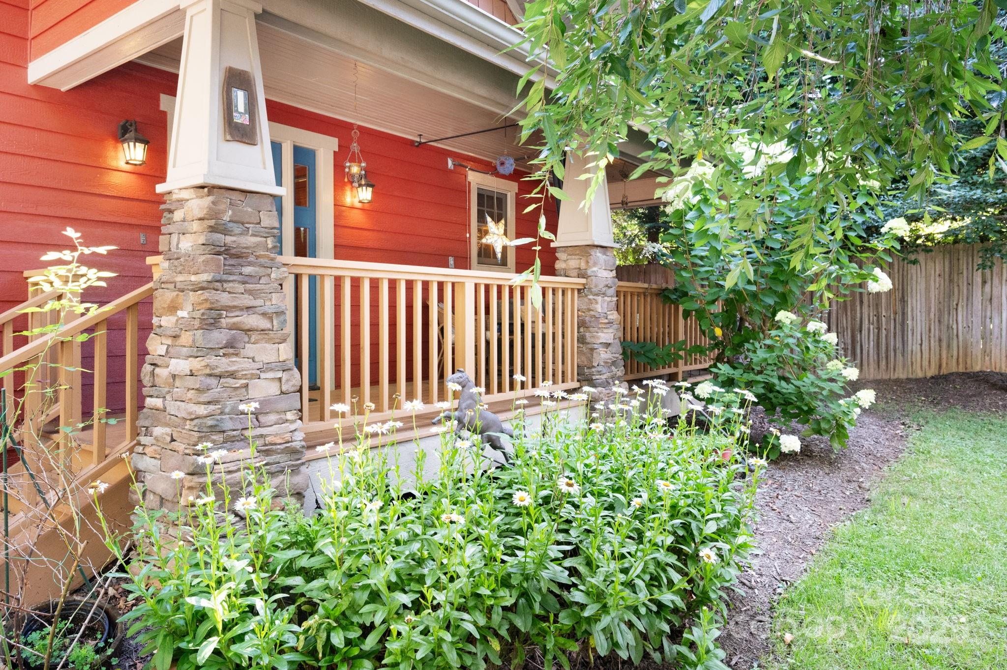 1 Buckingham Court Asheville NC 28803